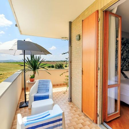B&B Il Tiglio Porto SantʼElpidio Eksteriør bilde