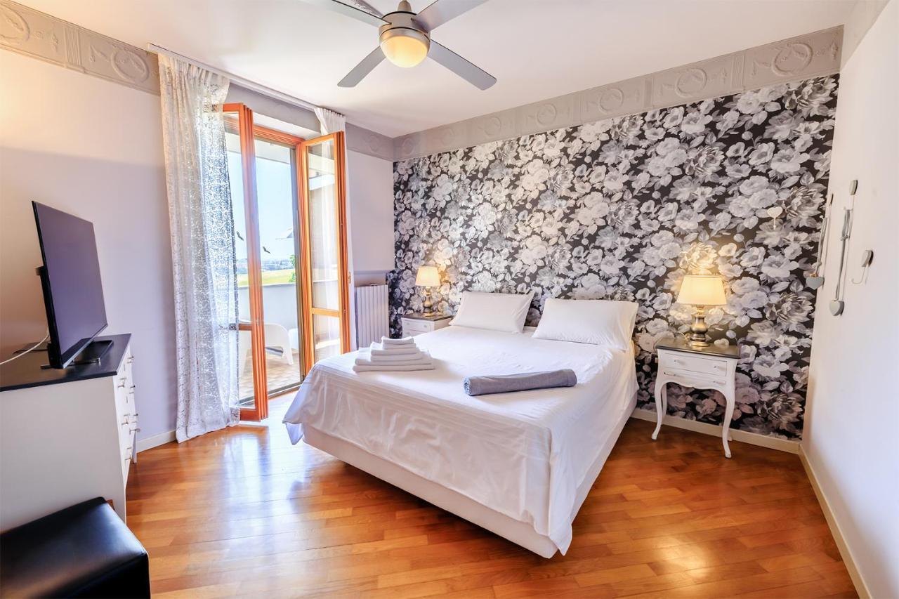 B&B Il Tiglio Porto SantʼElpidio Eksteriør bilde